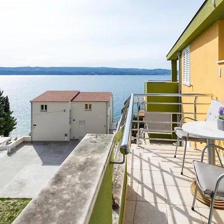 Aga Beach Suites-3