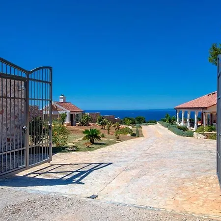 Villa de Pinus-2