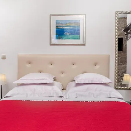 Captain'S Guest House-3