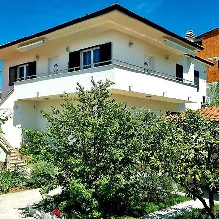 Apartments Bava-2