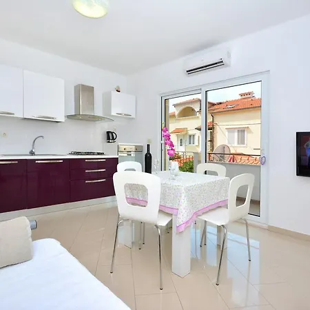 Apartments Dida-3