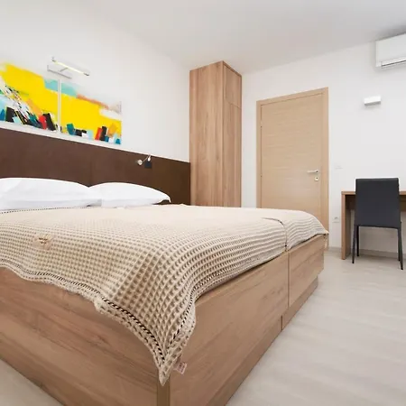 Villa View A Luxury Villa In Makarska, Heated Private Pool, Jacuzzi, Gym-2