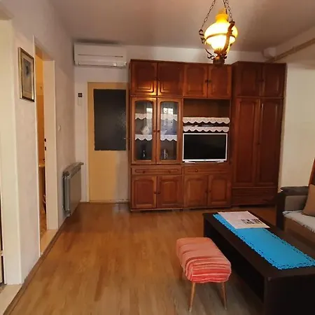 Apartments Juric - 4 An Apartment For 3 In The Center-3