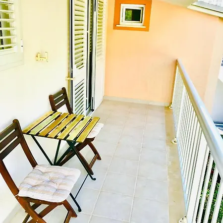Apartment Paola-3