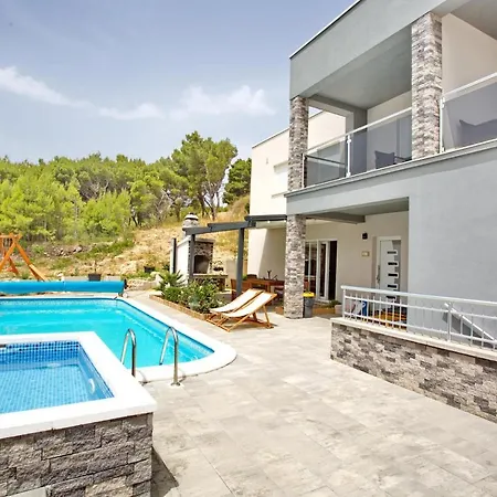 Villa Sara With Sea View And Private Heated Pool-3