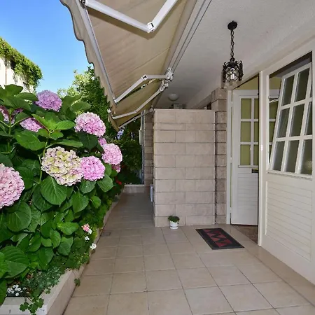 Apartmani Marija - Nada-2