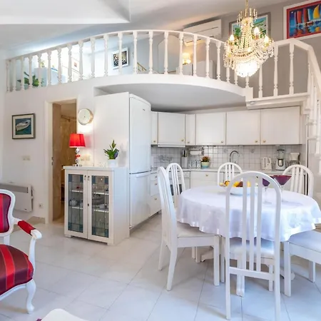 Apartment Rosana - In Port Of Hvar-2