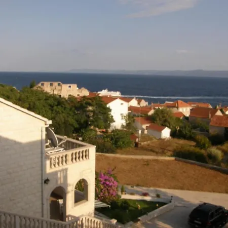 Room In Bol With Terrace, Air Conditioning, Wifi, Washing Machine 3416-6-3