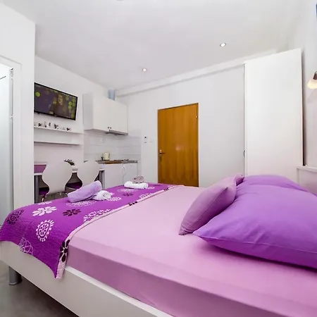 Apartments Ankica, Beach Located, Sea View, Free Parking-2