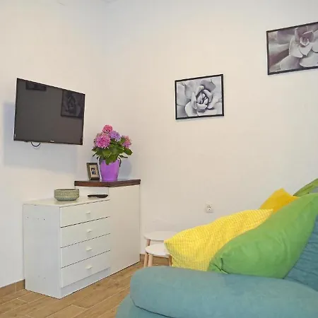 Villa Apartmans Kate-3