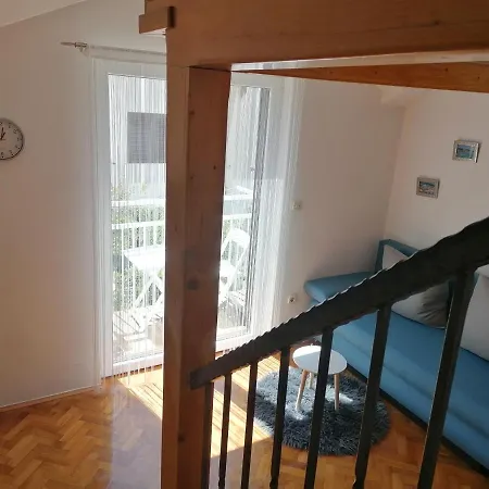 Apartment Uptown-2