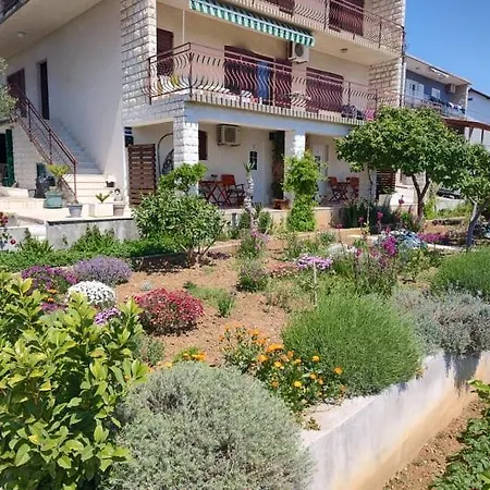 Apartments Tomas-2