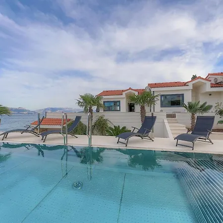 Villa Sun And Sea-3