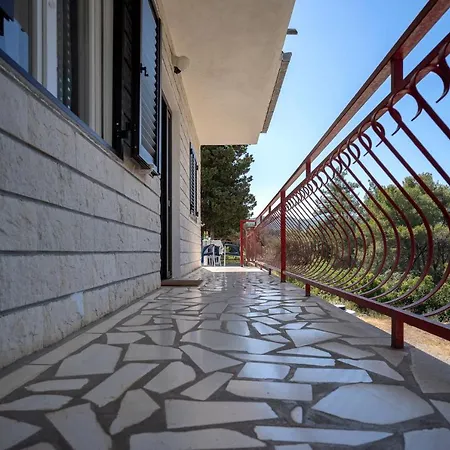 Holiday Home Sansevic-3
