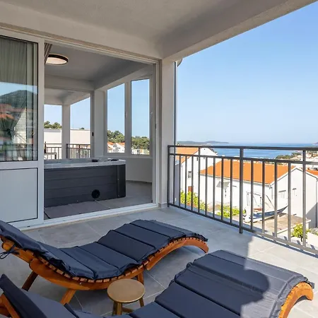 Hot Tub Sea View Spa-2