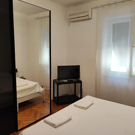 Private Accommodation Raspudic-2
