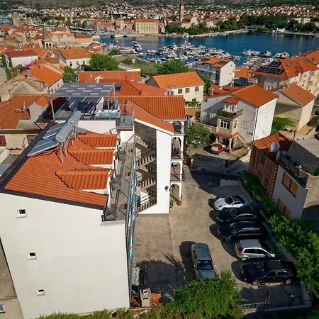 Apartments & Rooms Zaja-2