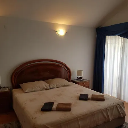Jules Apartment-3