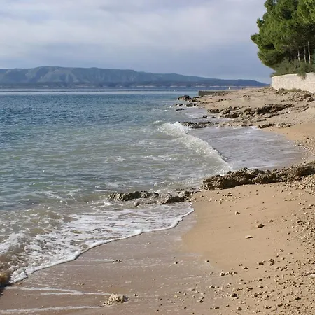 Apartments And Rooms With Parking Space Bol, Brac - 2926-3