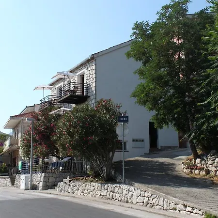 Apartments By The Sea Gradac, Makarska - 6661-3