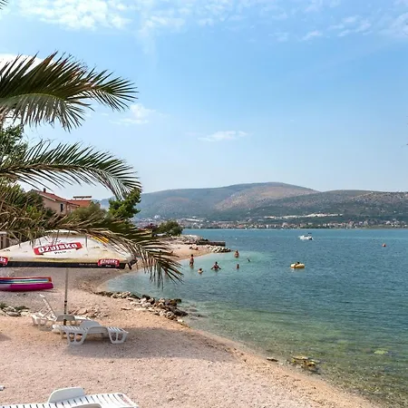 Apartments And Rooms By The Sea Mastrinka, Ciovo - 16695-2