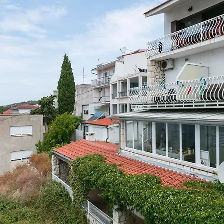 Apartments By The Sea Hvar - 14197-2