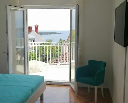 Apartment For 2 With Amazing Sea View-3