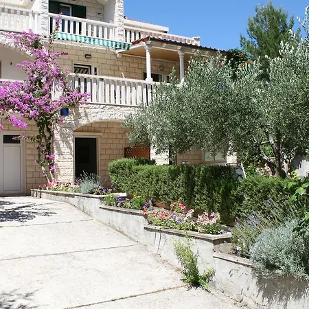 Apartments Jagoda-2