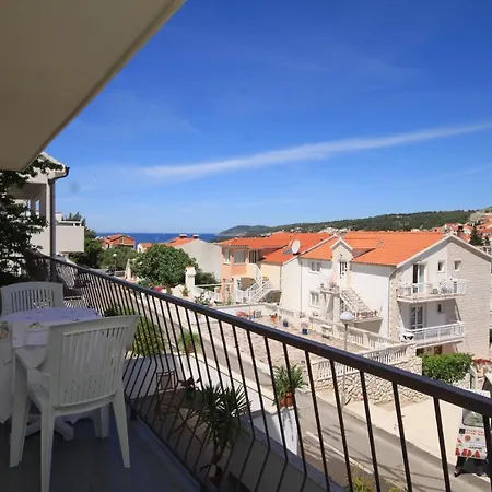 Apartments With A Parking Space Hvar - 4004-2
