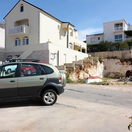 Apartments With A Parking Space Hvar - 5706-2