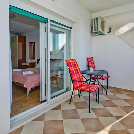 Apartments With A Parking Space Hvar - 5706-3