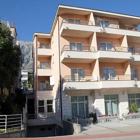 Apartments Villa Katarina-3