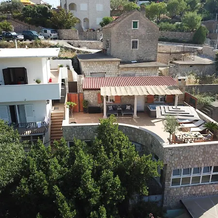 Apartments With A Parking Space Hvar - 15460-2