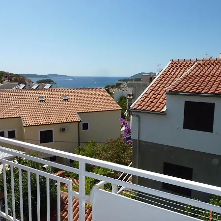 Apartments And Rooms With Parking Space Hvar - 15378-3