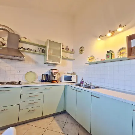 Apartment Ivana Borak-2
