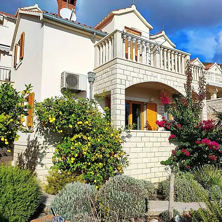 Apartments Benika-3