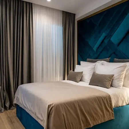 Amelie Luxury Rooms 1-3