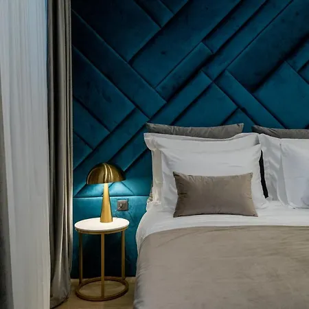 Amelie Luxury Rooms 1-2