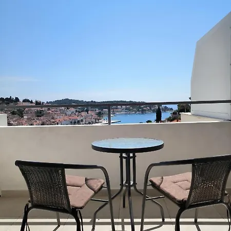Cozy Apartman Tonka-City View-3
