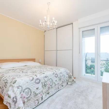 Apartment Darko-2
