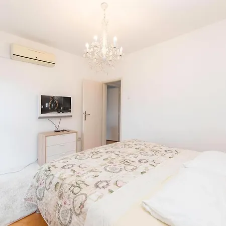 Apartment Darko-3