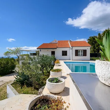 Nudist Friendly Villa With Fence Arround Pool And Garden To Relax And Enjoy-2