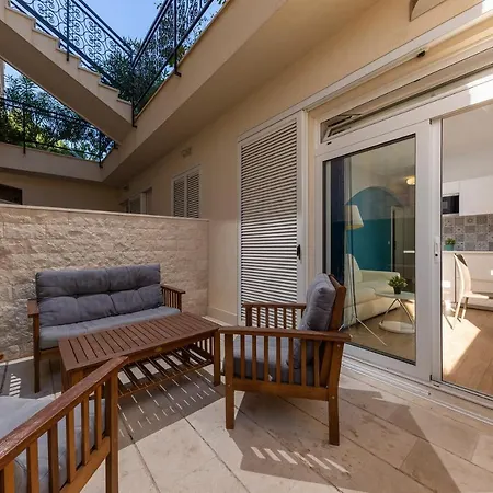 Serviced Family Suite By The Sea, Mezaninе Lеvеl-2