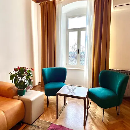 Apartment Riva-3