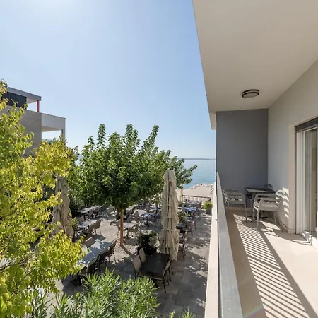 VIPo Prestige Apartments-3