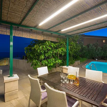 Villa Marino in Makarska, private pool-2