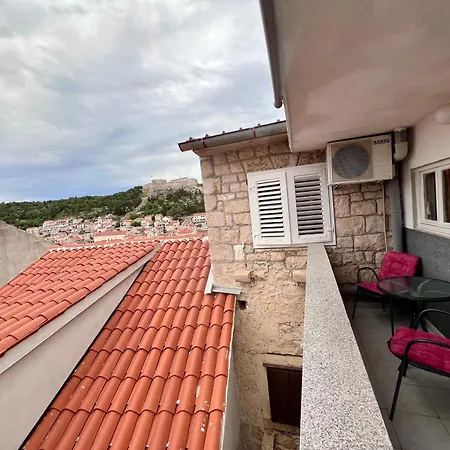 Apartments Tudor Nikola-2