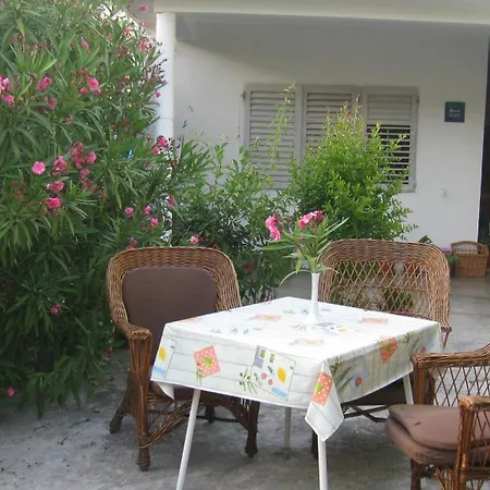 Barko Apartment And Rooms-3