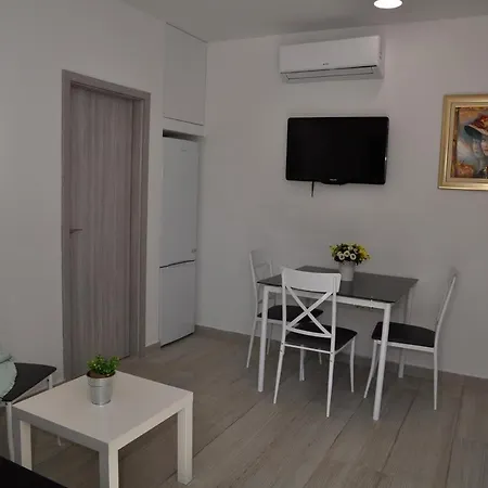 Apartment Bart-2