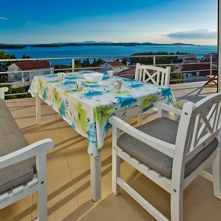 Villa Lucija-2